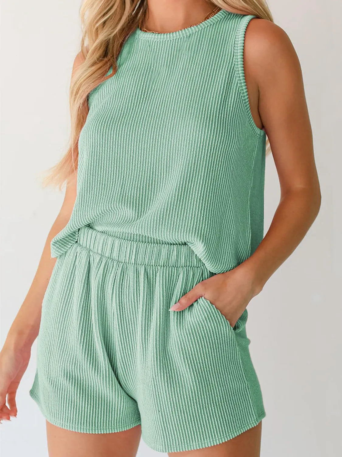 Round Neck Sleeveless Top Shorts Set (9)