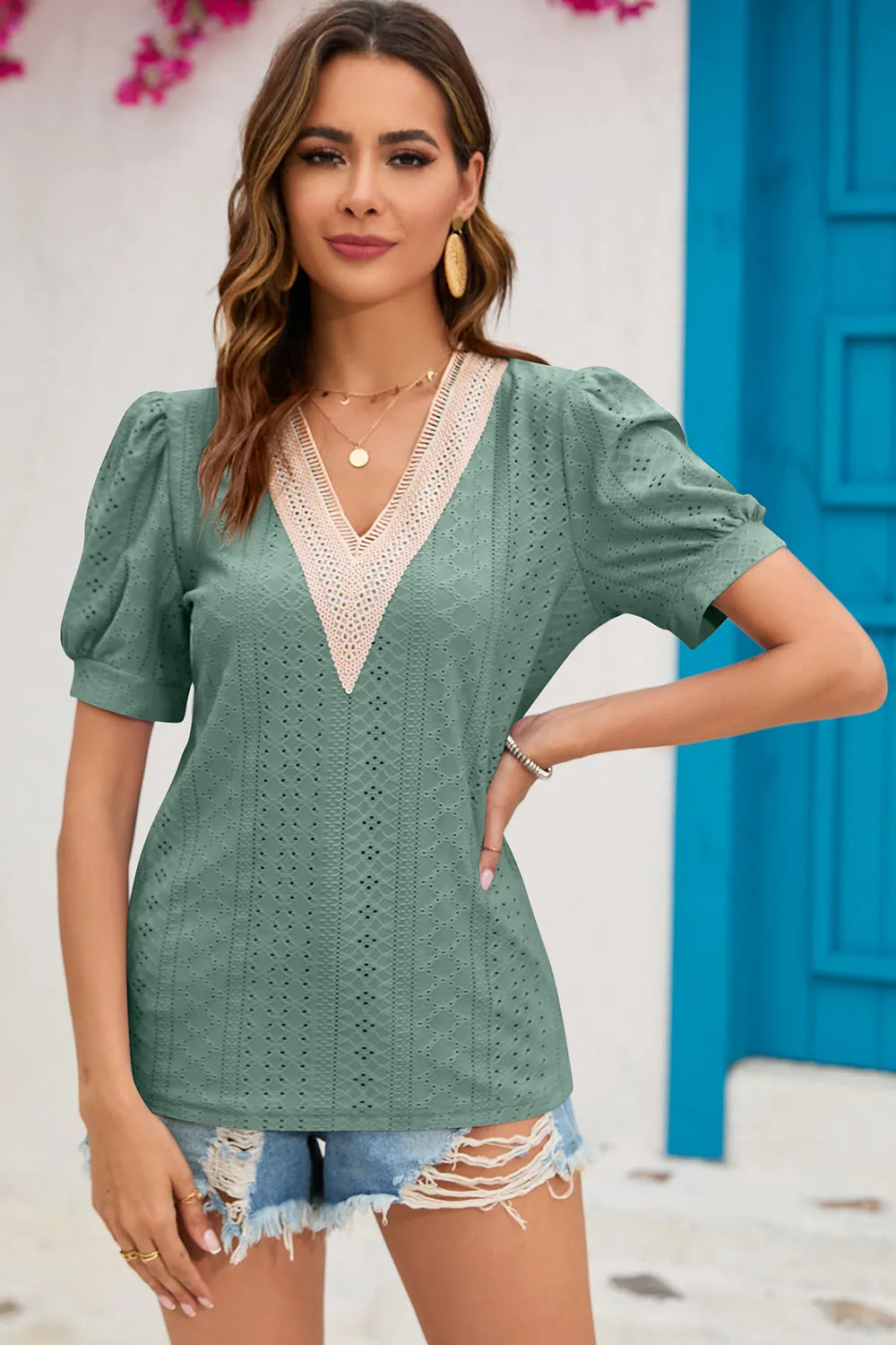 Eyelet V-neck Short Sleeve T-shirt (12)