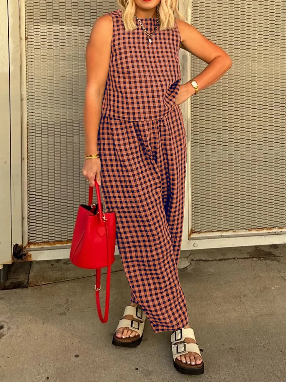 Plaid Round Neck Sleeveless Top Pants Set (4)