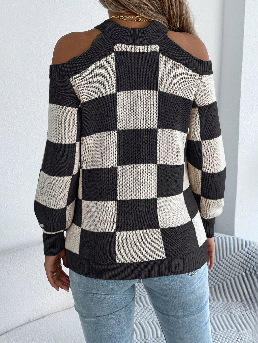 Cold Shoulder Checkered Long Sleeve Sweater (3)