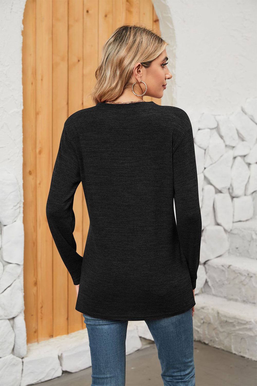 Notched Neck Long Sleeve T-shirt (6)