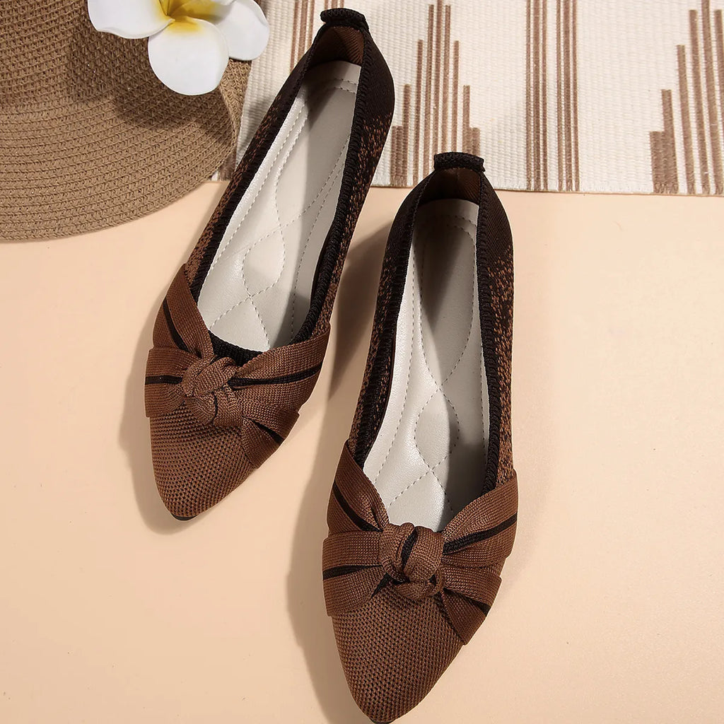 Contrast Point Toe Flats Slip-ons (7)