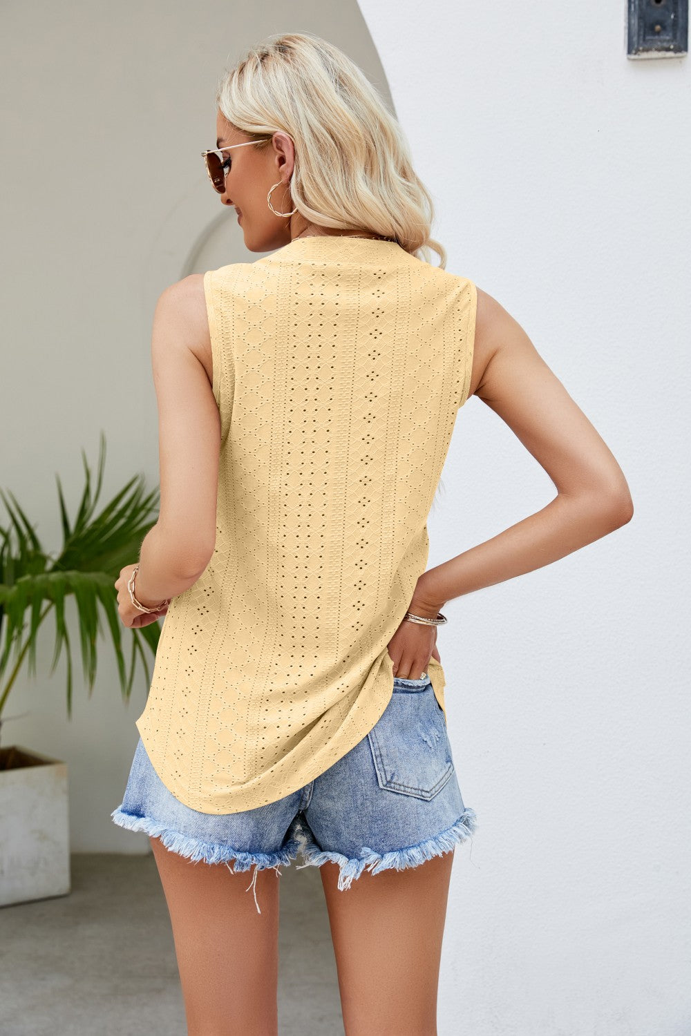 Notched Neck Curved Hem Eyelet Tank (15)