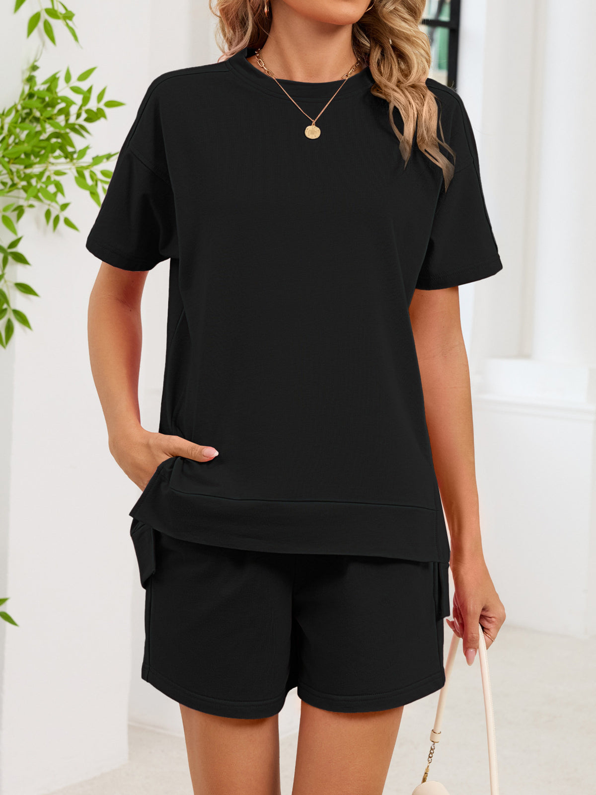 Round Neck Short Sleeve T-shirt Shorts Set (5)