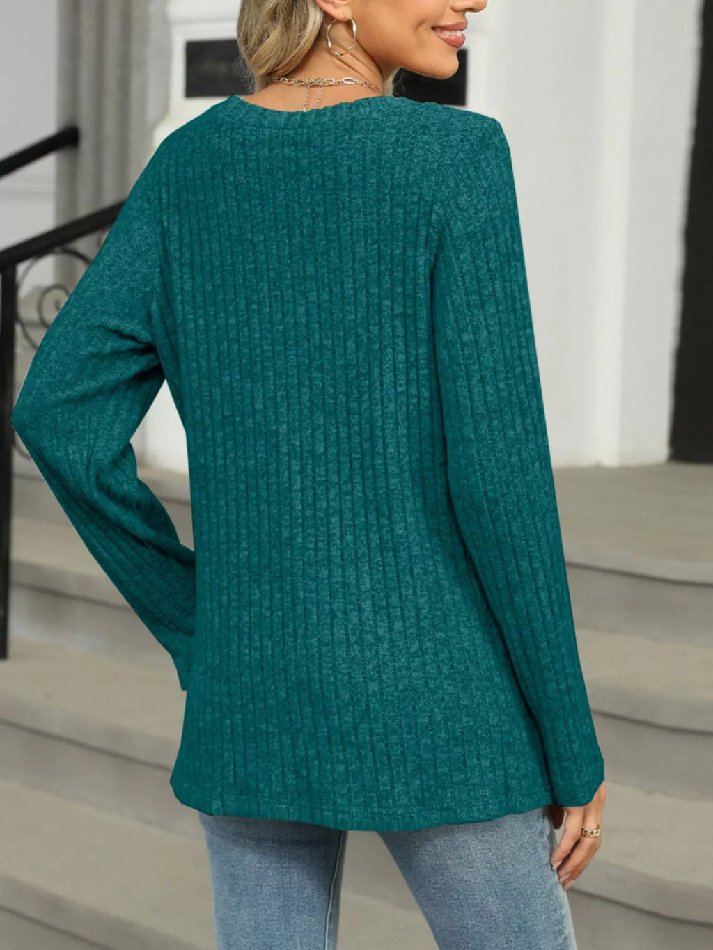 Ribbed Round Neck Long Sleeve Top (17)