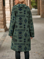 Geometric Pocketed Dropped Shoulder Coat (12)