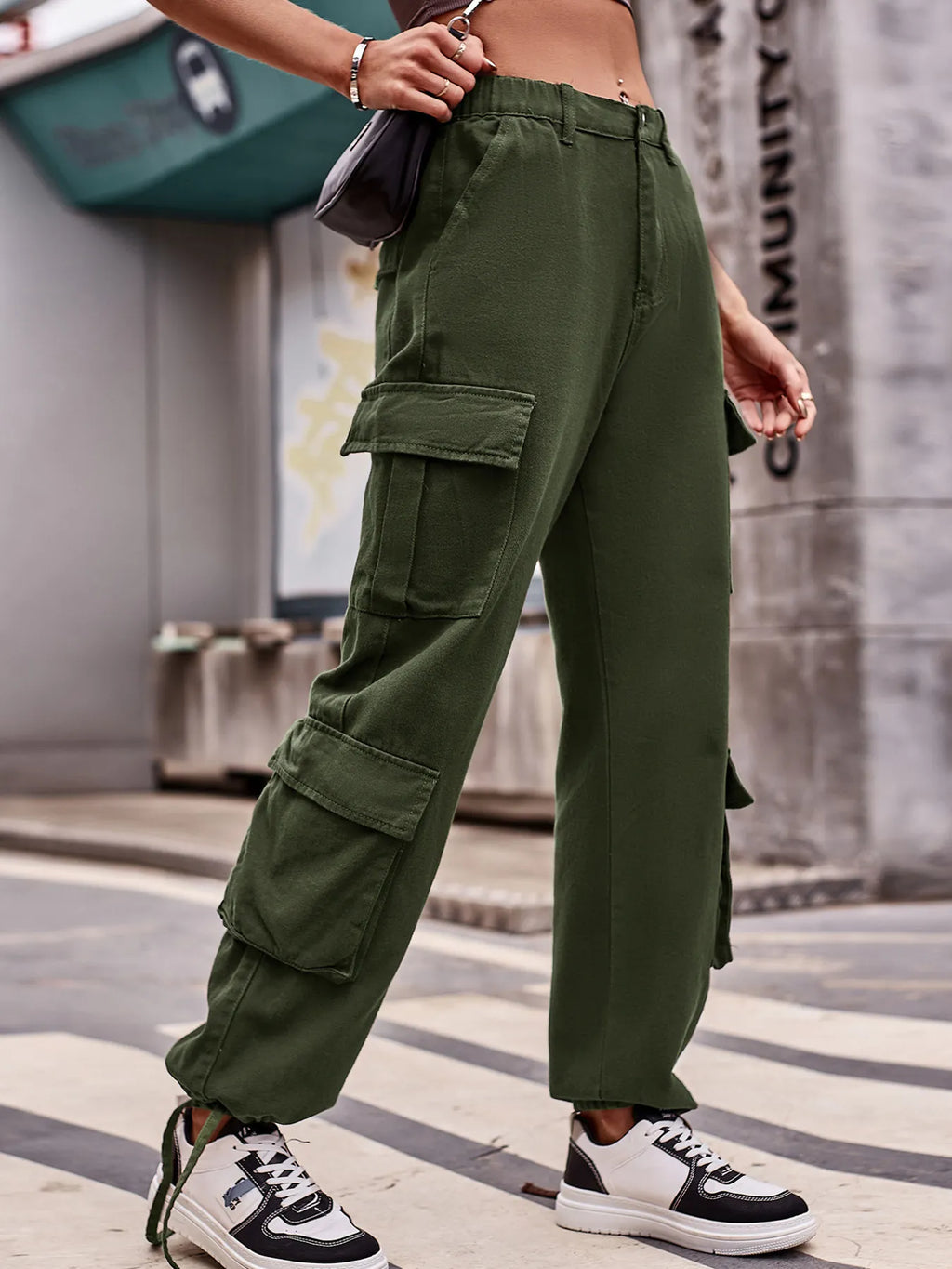 Casual Wide Leg Cargo Jeans (13)