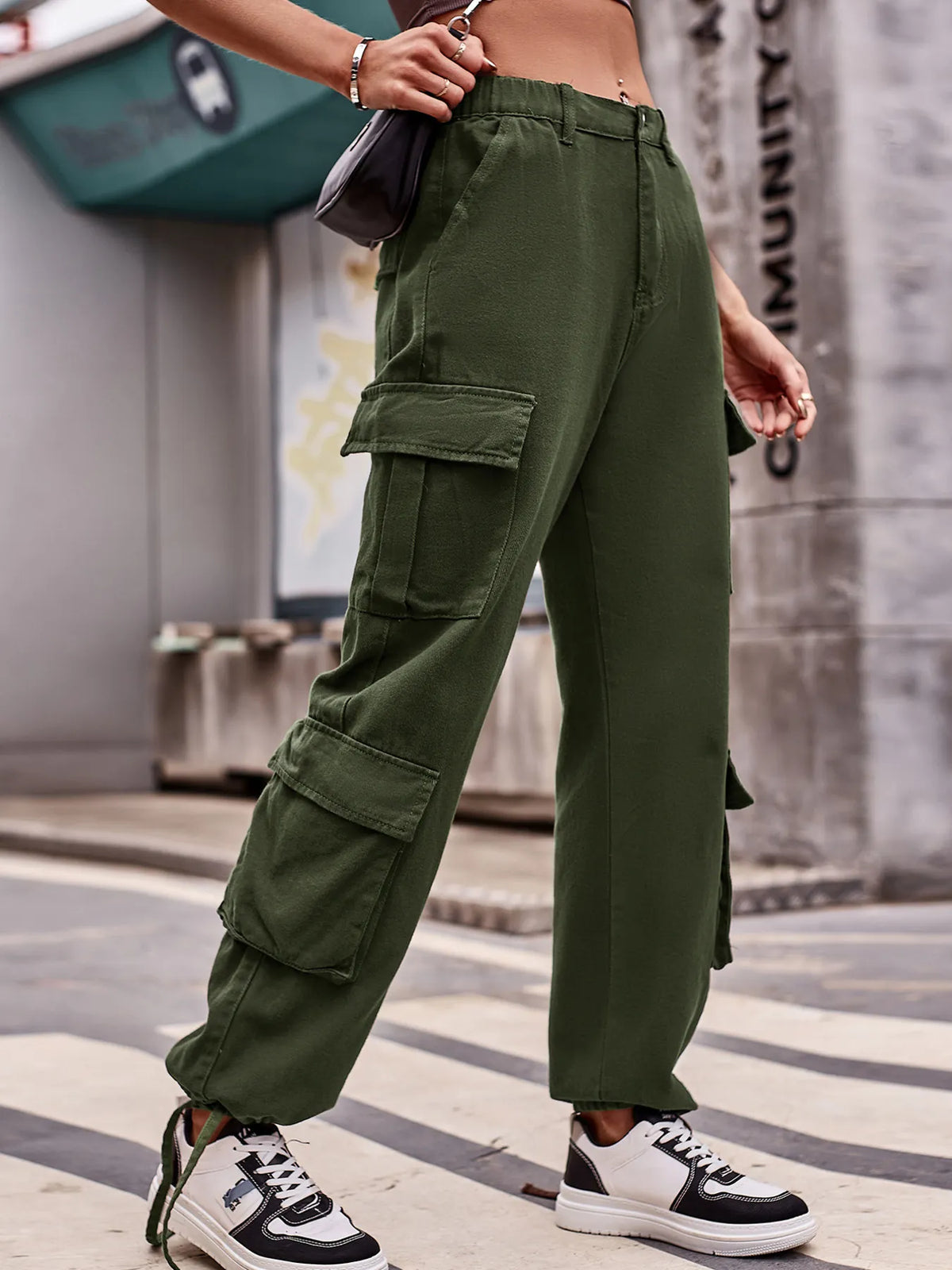 Casual Wide Leg Cargo Jeans (13)