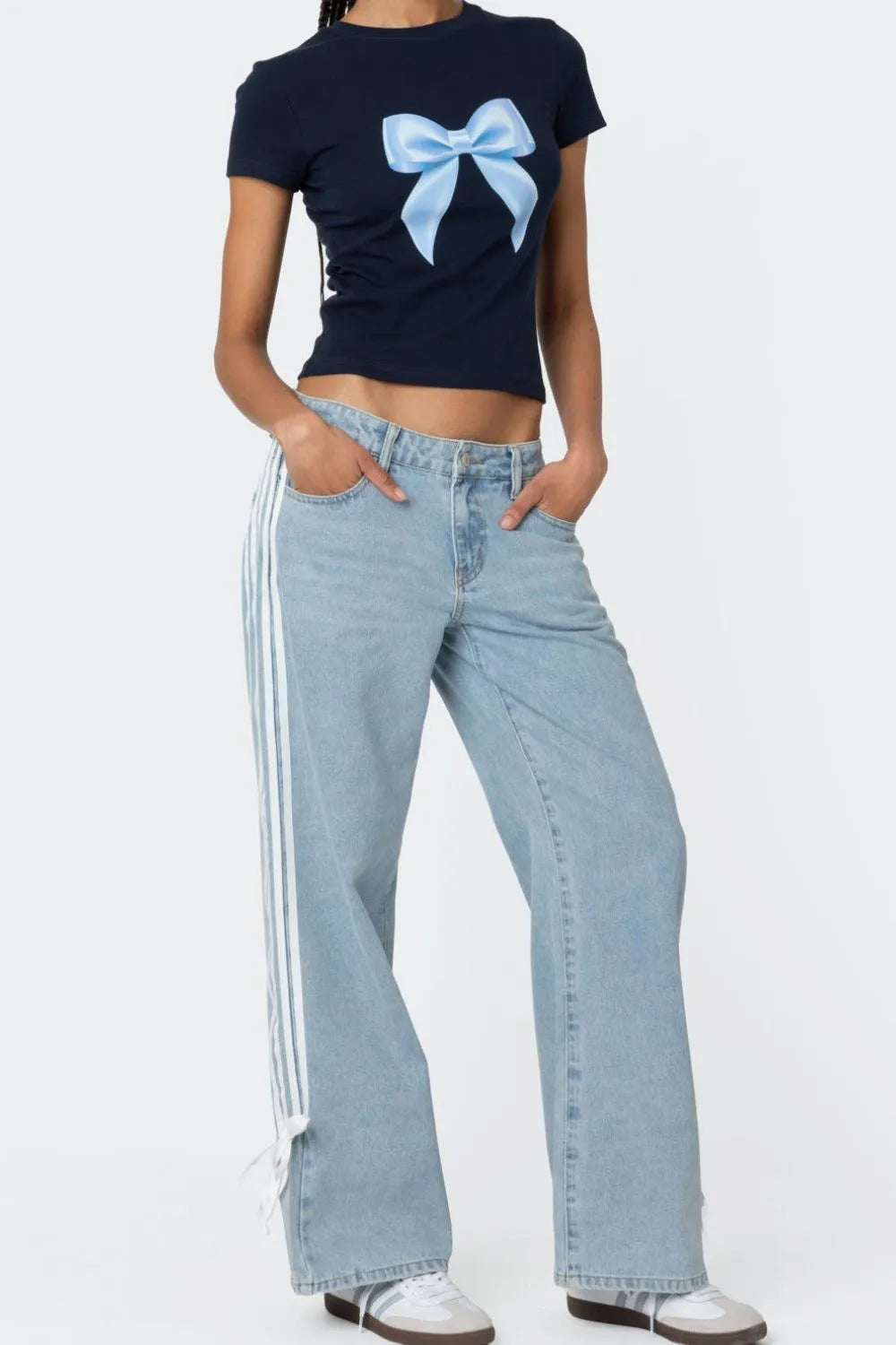 Side Striped Loose Fit Jeans (6)