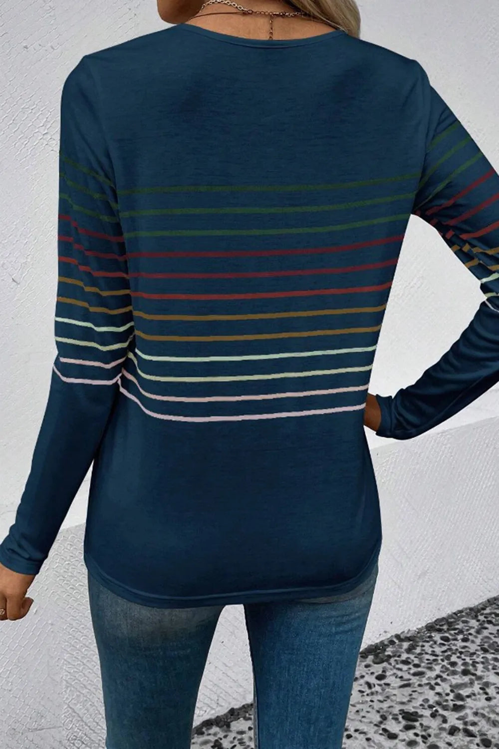 Striped Round Neck Long Sleeve T-shirt (15)