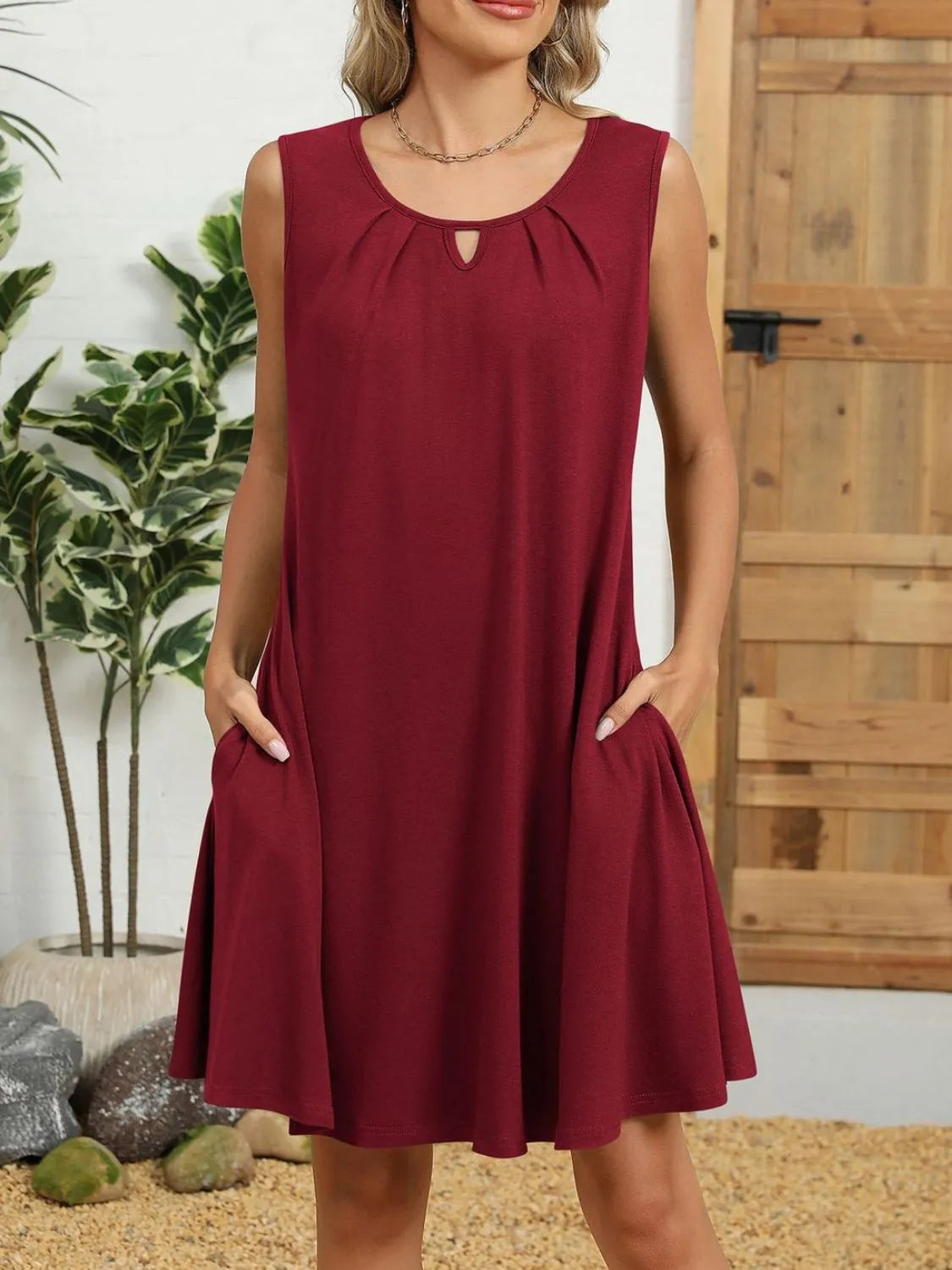 Round Neck Sleeveless Dress (13)