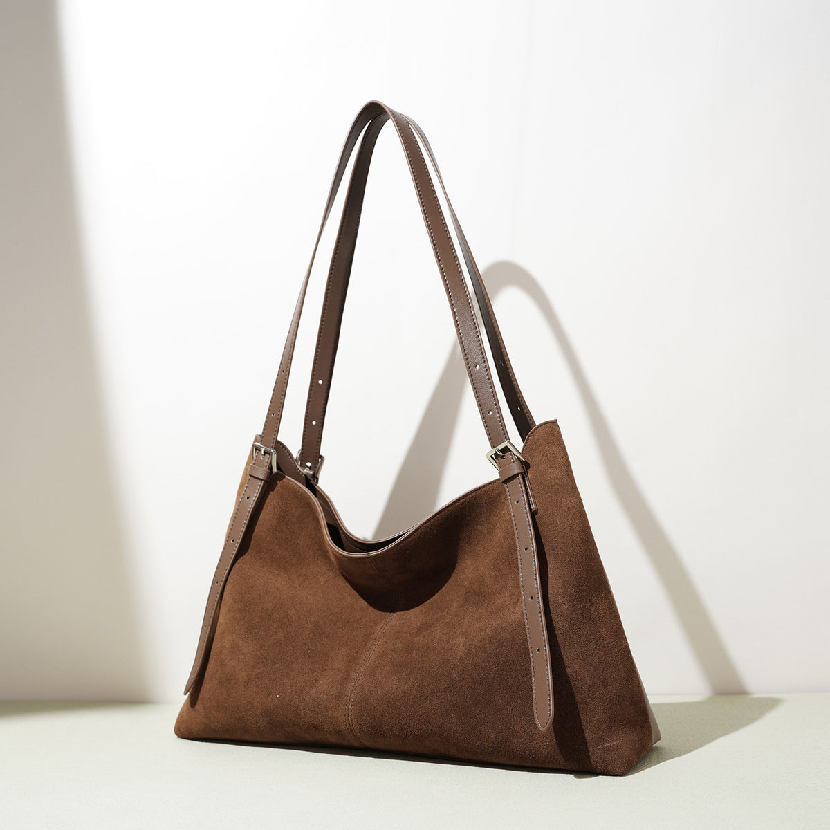 Large Capacity Suede Suede-effect Tote Bag photo 2