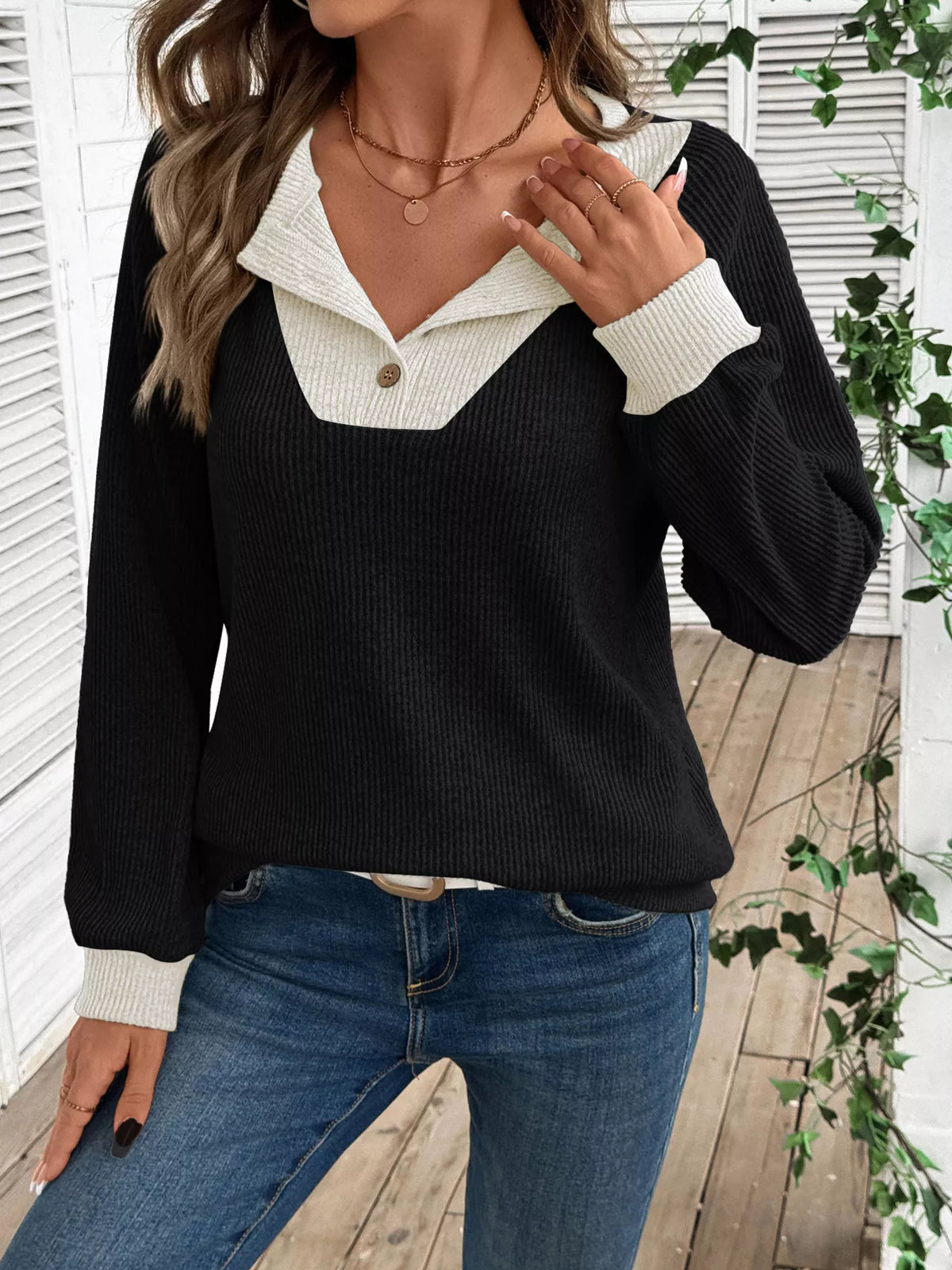 Ribbed Knit Two-tone Top (3)