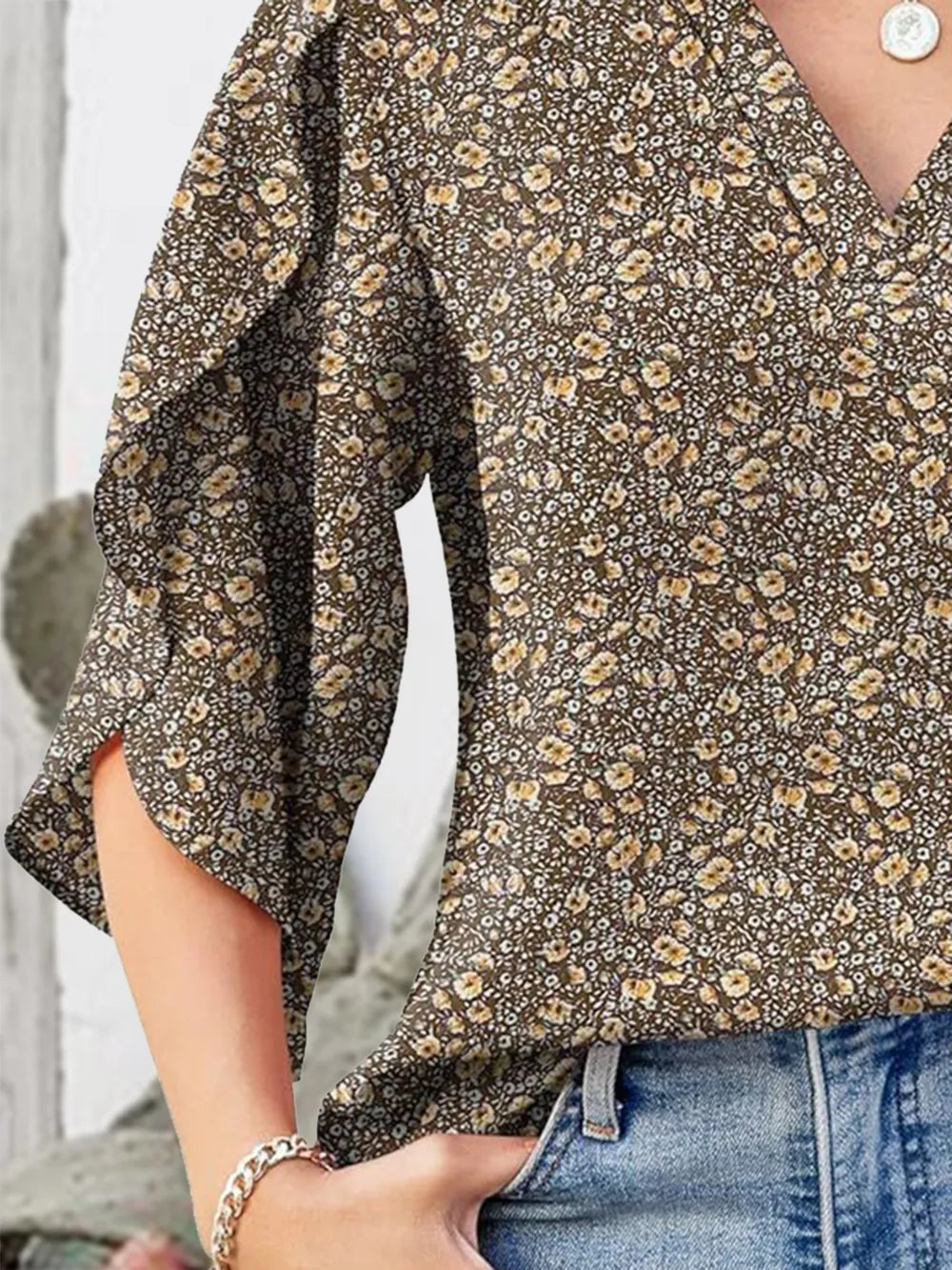 Printed Notched Half Sleeve Blouse (27)