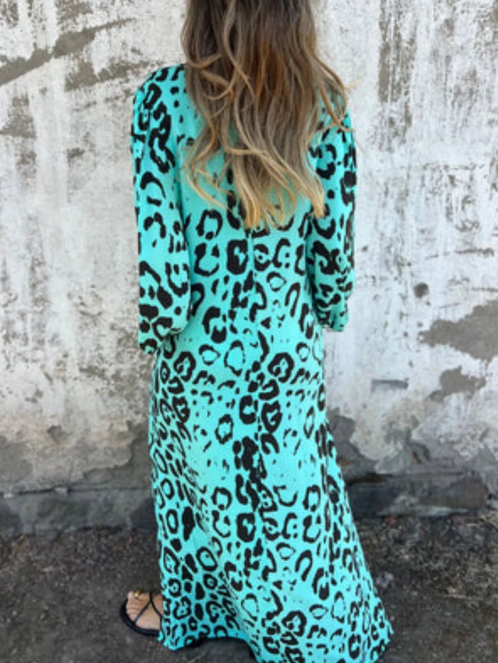 Full Size Printed V-neck Dress Pockets Plus (21)