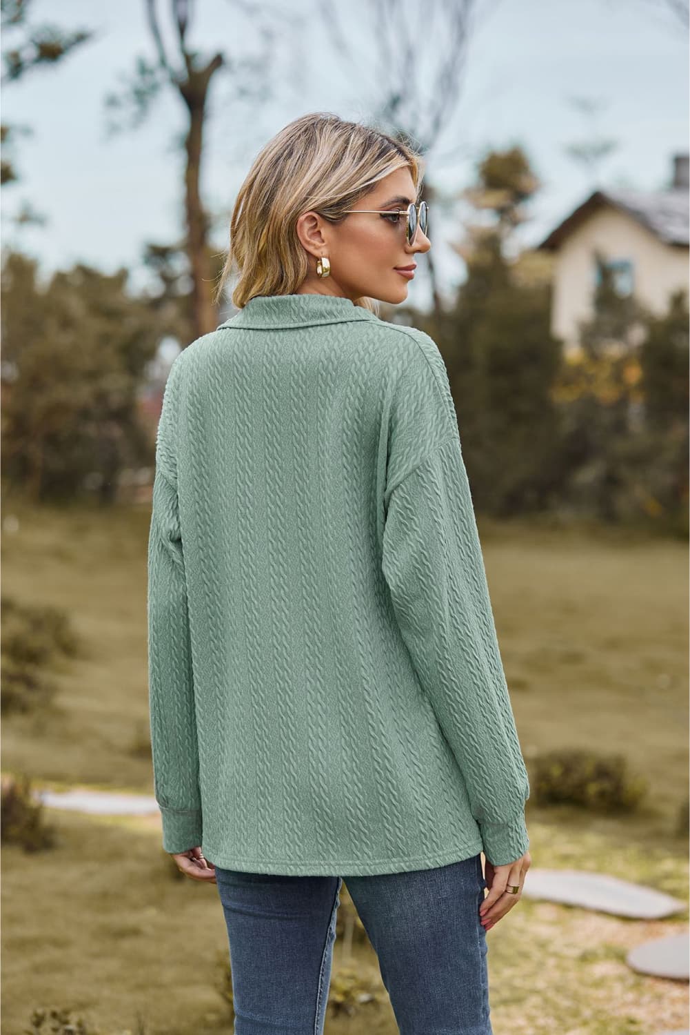Collared Neck Cable-knit Long Sleeve Blouse (2)