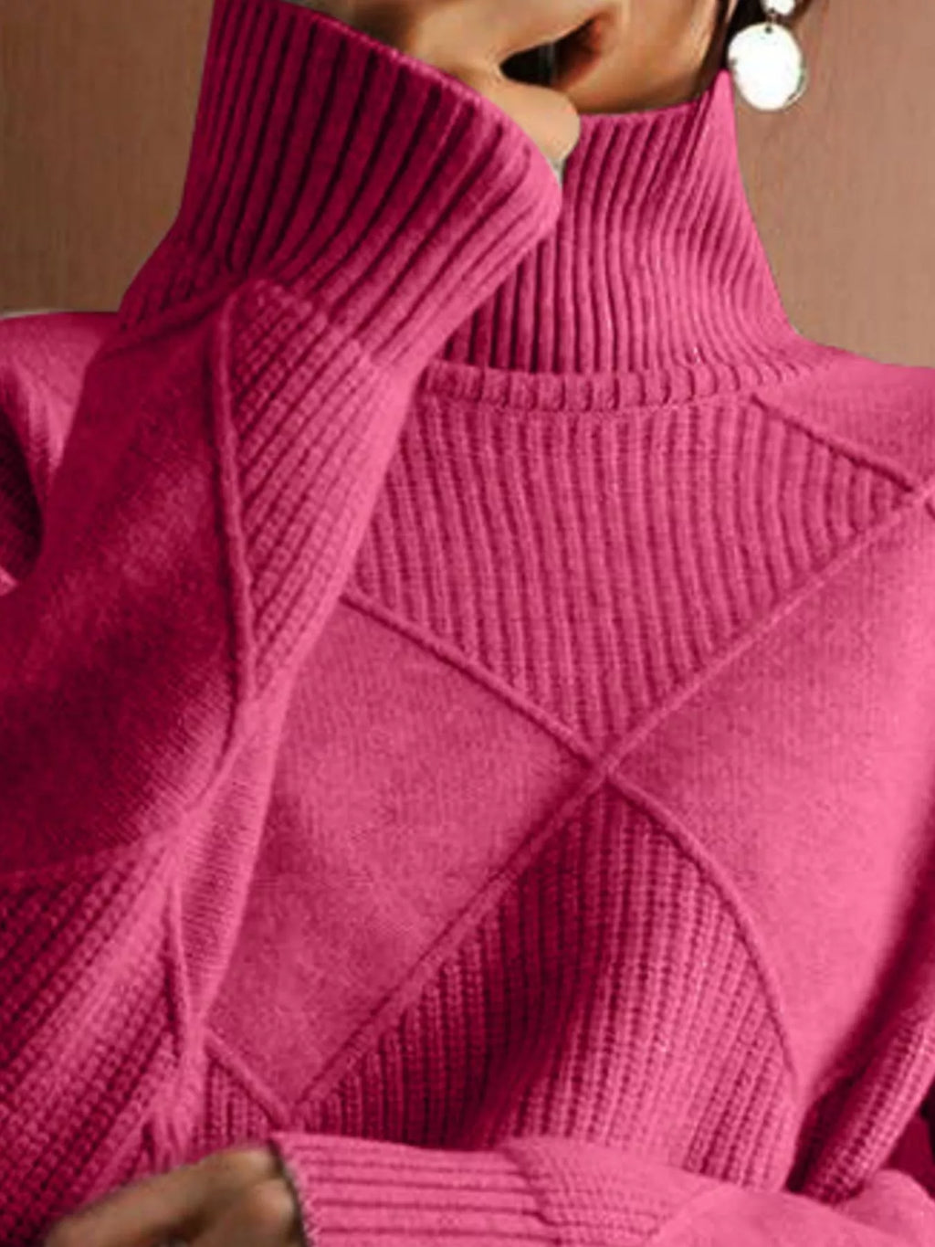 Argyle Pattern Turtleneck Sweater (8)