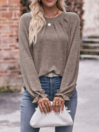 Ruffle Cuff Long Sleeve T-shirt (9)