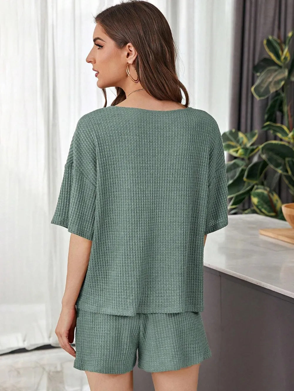 Full Size Waffle-knit Dropped Shoulder Top Shorts Set (15)