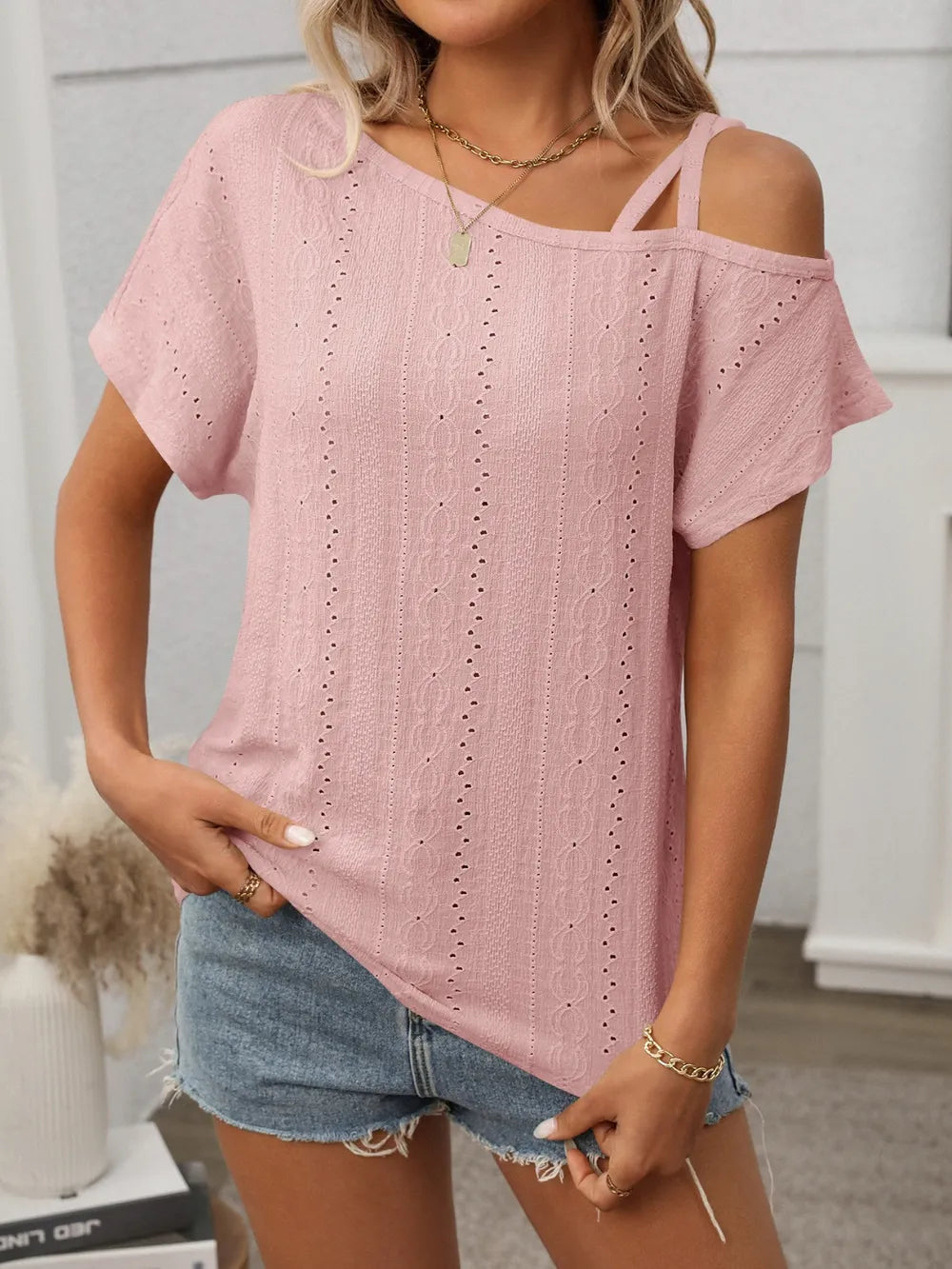Eyelet Asymmetrical Shoulder Short Sleeve T-shirt (17)