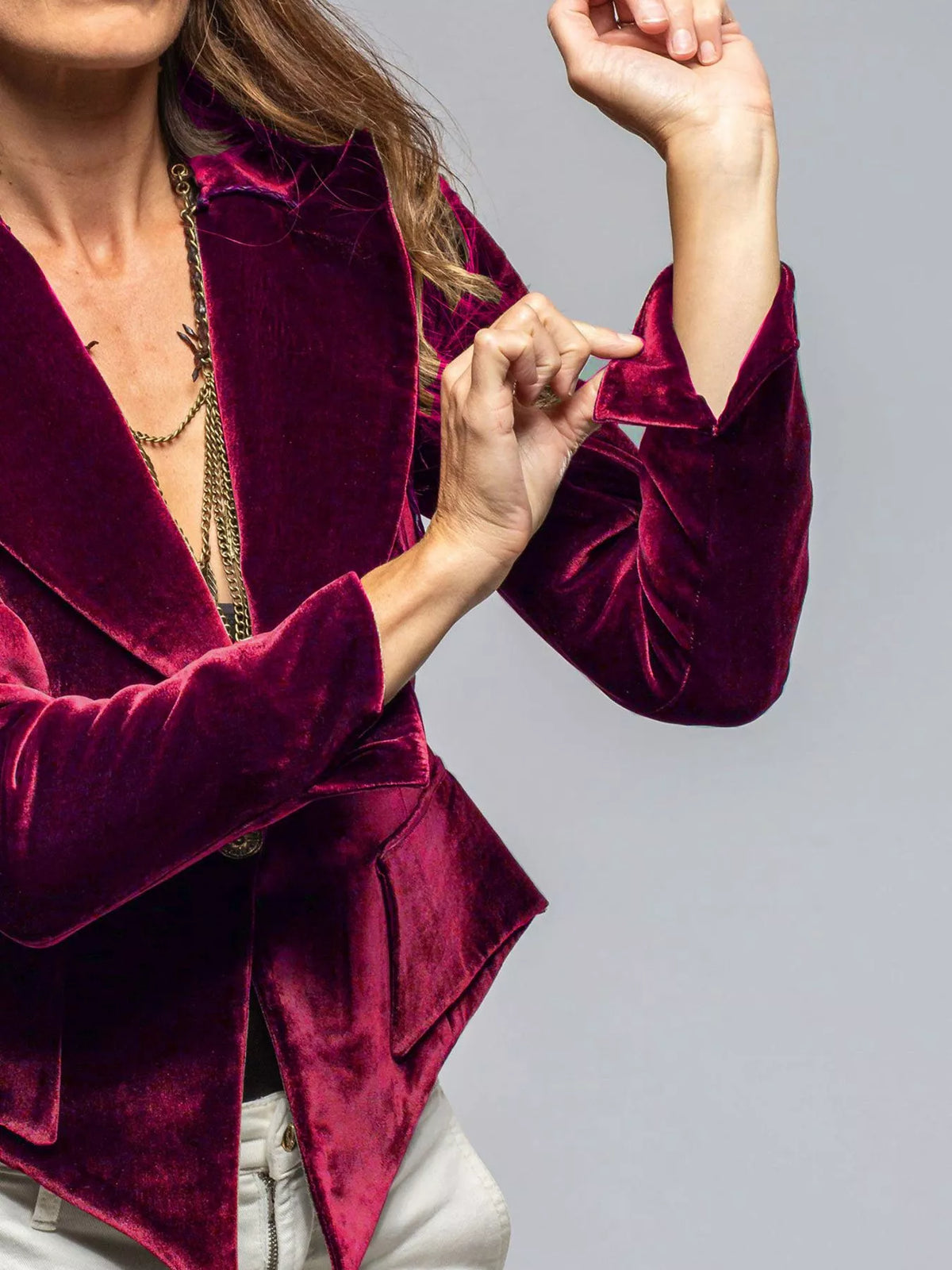 Velvet Lapel Collar One Button Blazer (7)