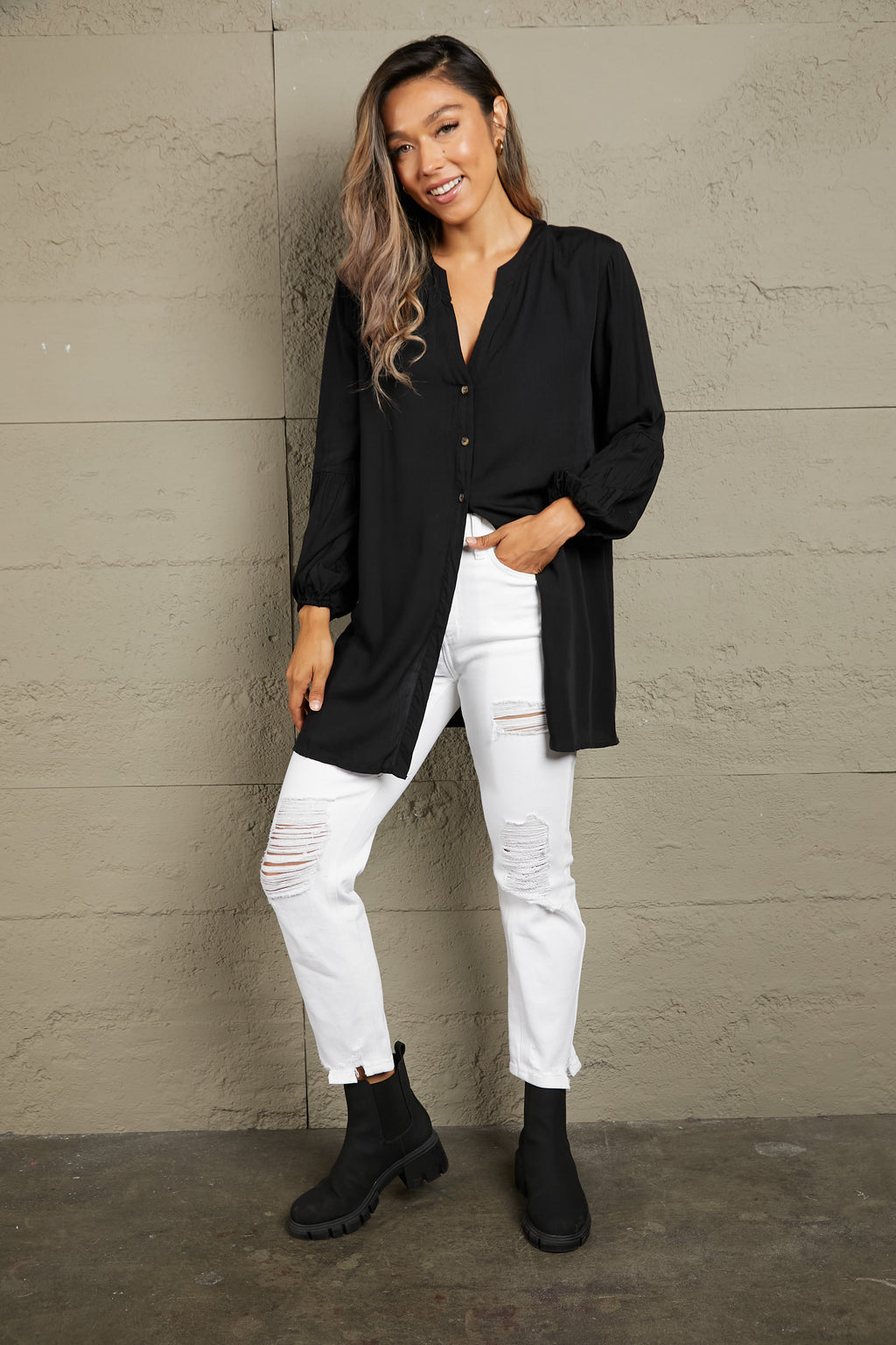 Notched Neck Balloon Sleeve Shirt (5)