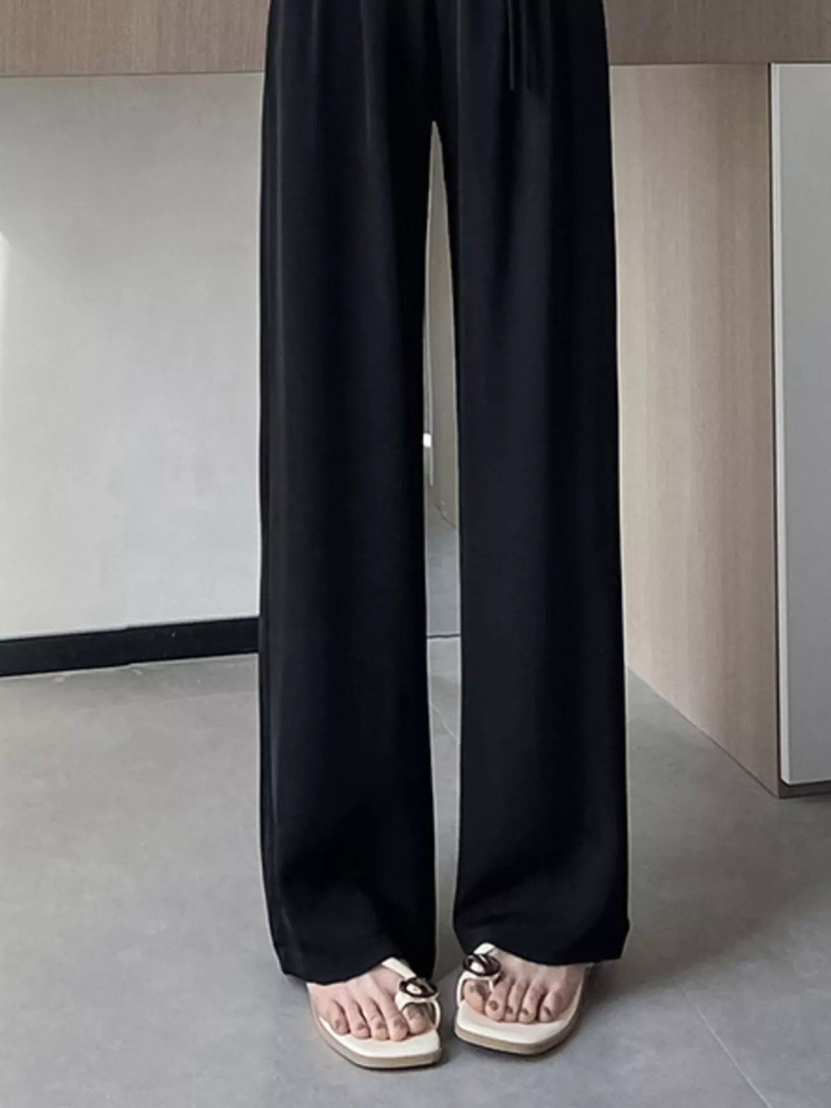 High-waisted Wide-leg Pants (3)