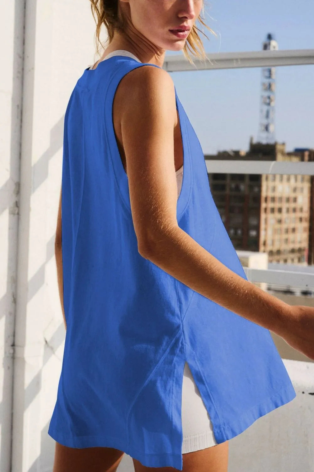 Side Slit V-neck Tank (12)
