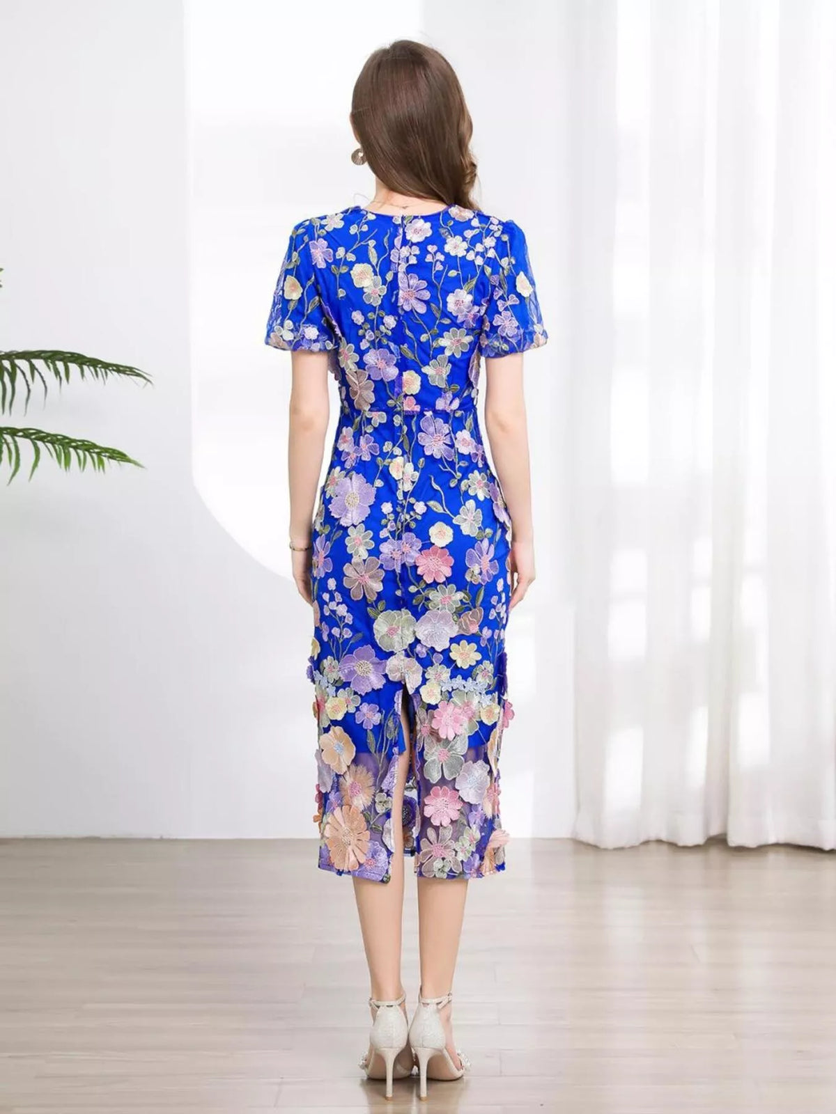 Floral Embroidered Puff Sleeve Midi Dress (23)