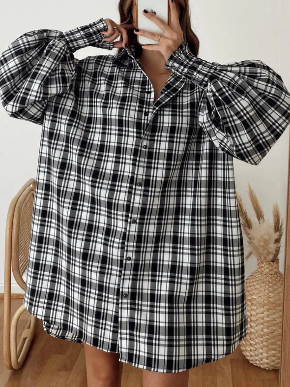 Plaid Lantern Sleeve Shirt (14)