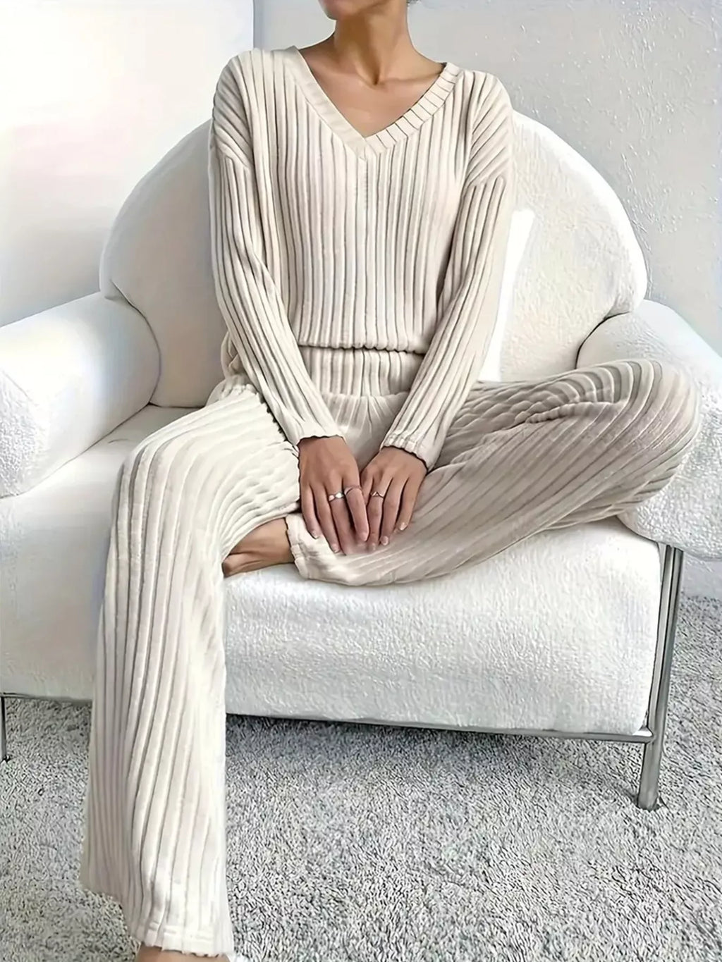 Ribbed Knit V-neck Top Pants Set (2)