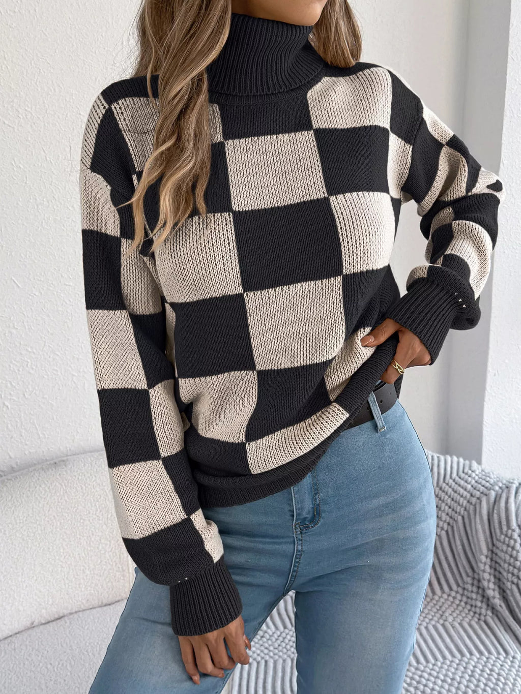 Checkered Turtleneck Long Sleeve Sweater (8)