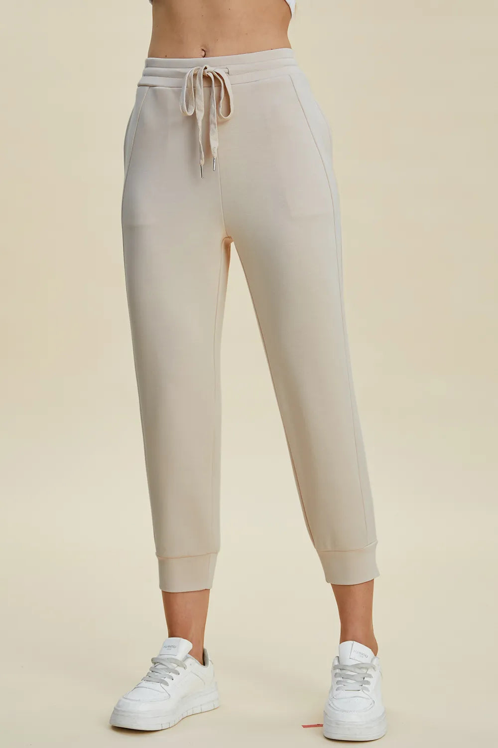 Full Size Air Scuba Drawstring High Waist Cropped Pants (5)