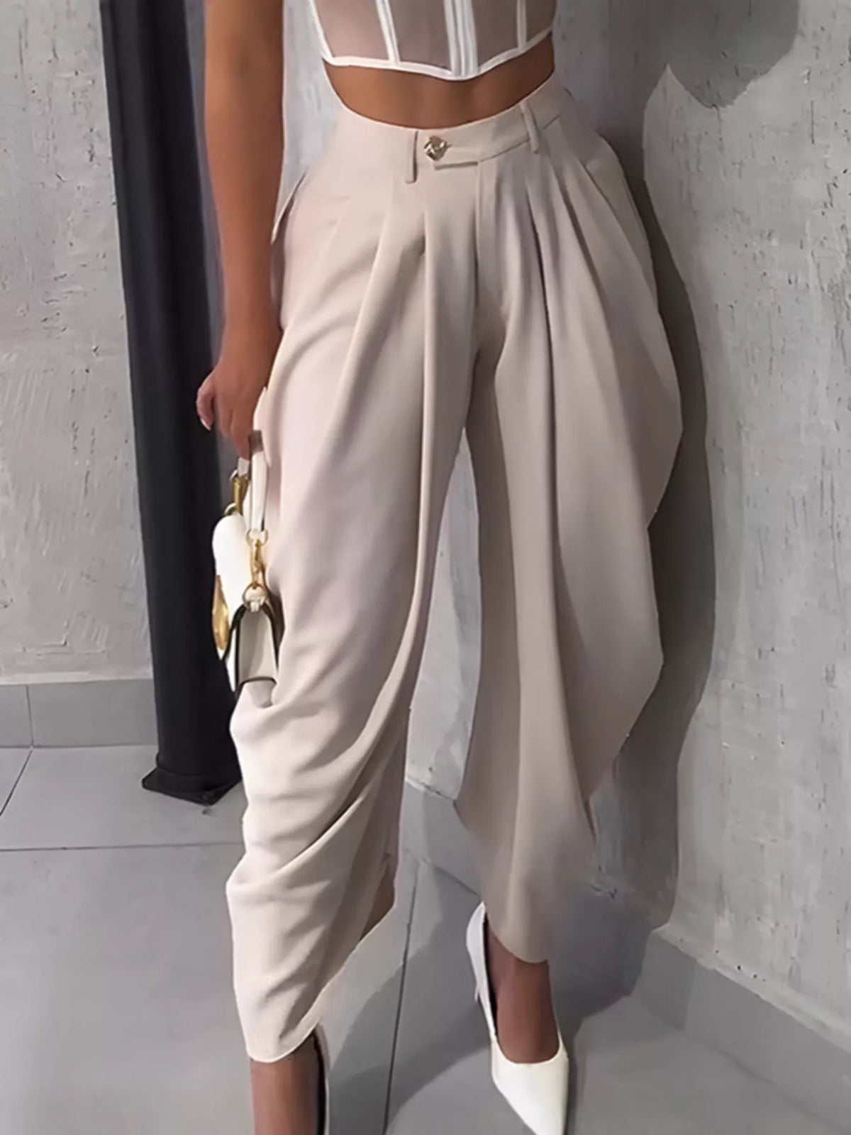 High-waisted Wide Leg Pleated Pants