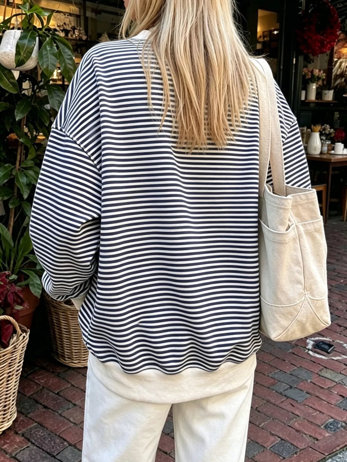Oversized Striped Crew Neck Sweatshirt (3)