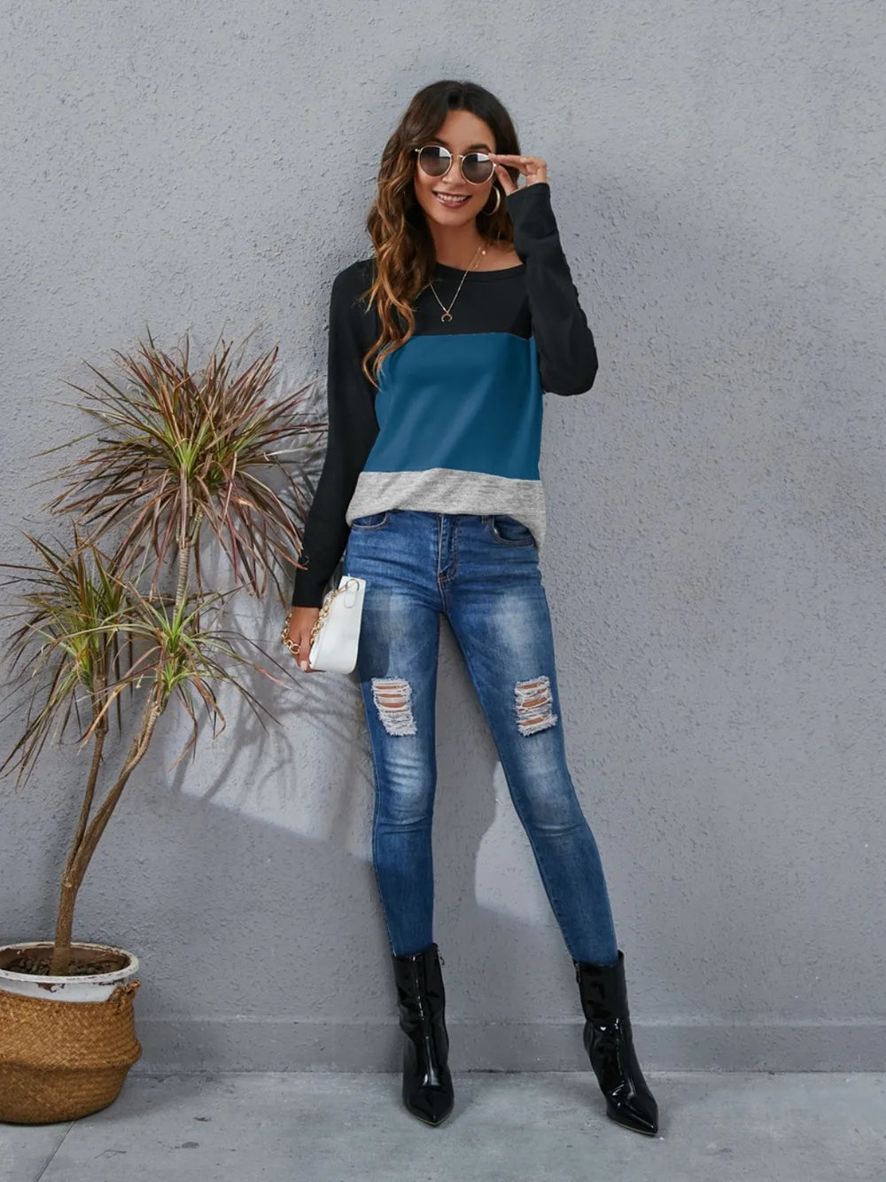 Block Round Neck Long Sleeve T-shirt (15)
