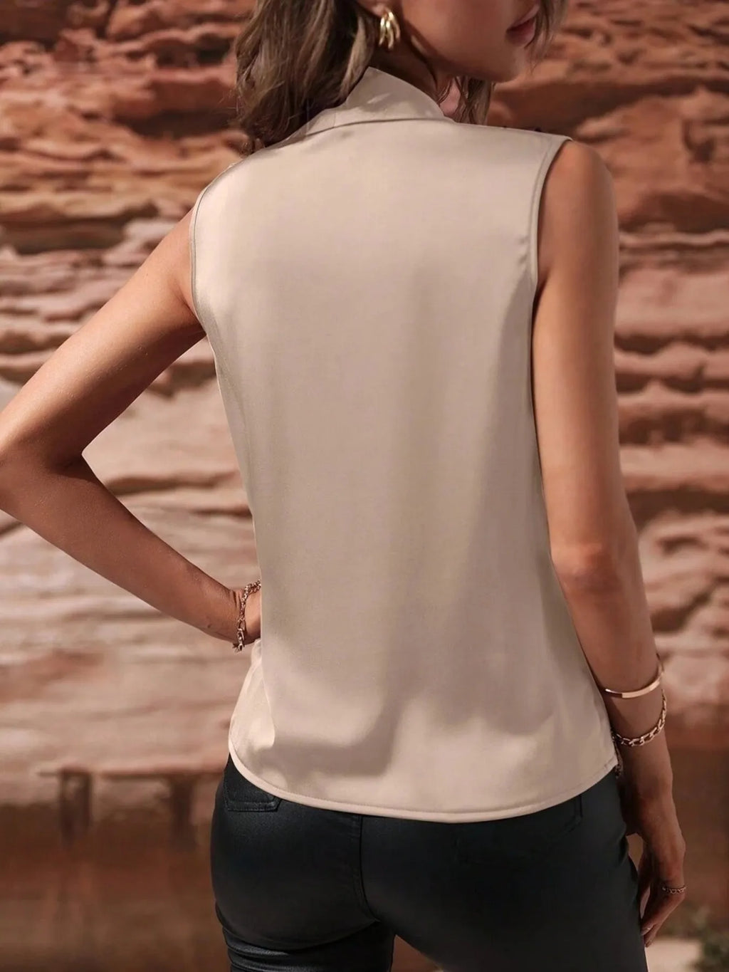 Sleeveless Wrap Draped Blouse (15)