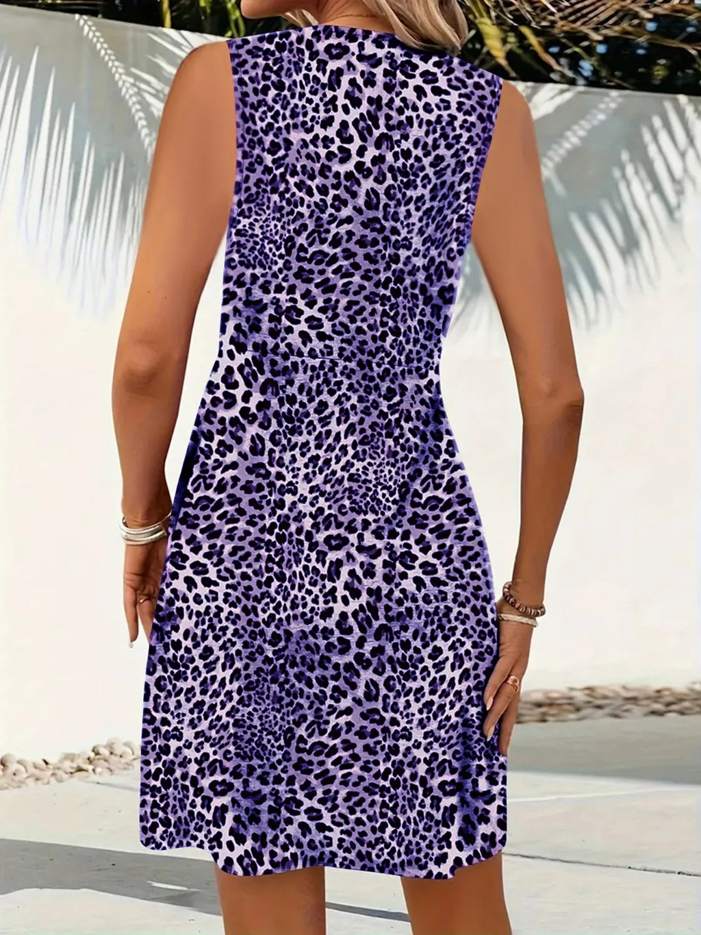 Leopard V-neck Sleeveless Mini Dress (3)