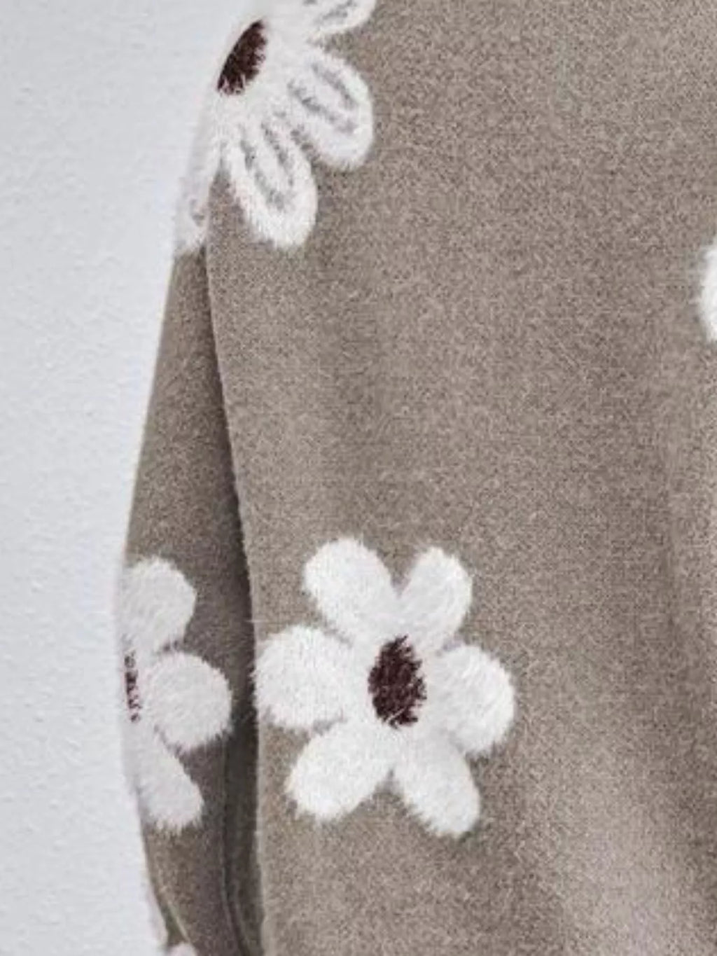 Floral V-neck Long Sleeve Sweater (13)