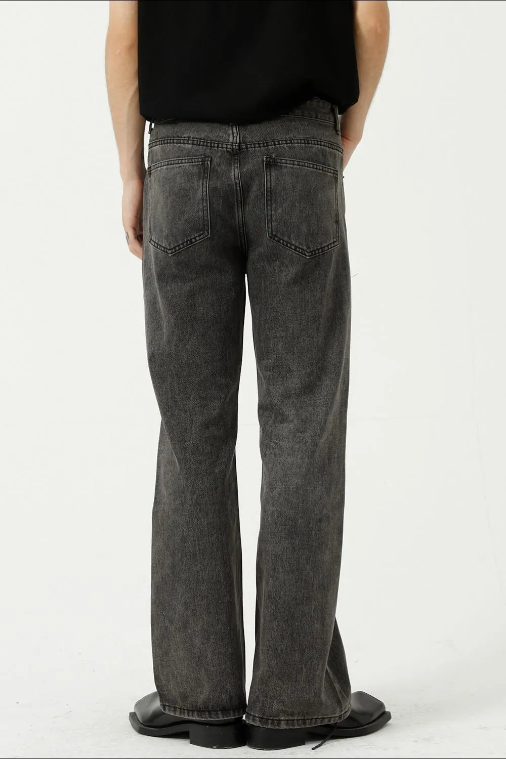 Mid Rise Jeans Pockets (4)
