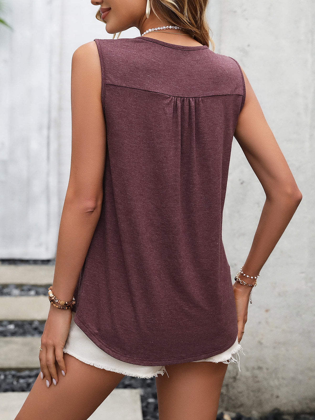 Lace Contrast Scoop Neck Tank (10)