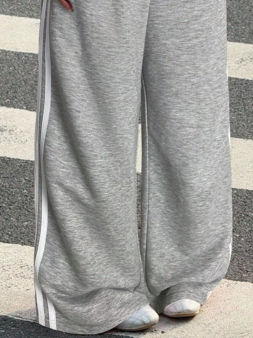 High-waisted Wide-leg Track Pants Side Stripes (12)