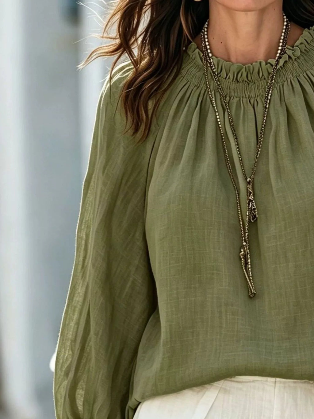 Round Neck Balloon Sleeve Blouse (2)