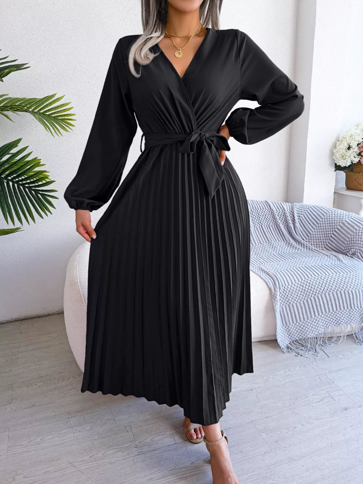 Elegant Pleated Front Tie Long Sleeve Dress (13)