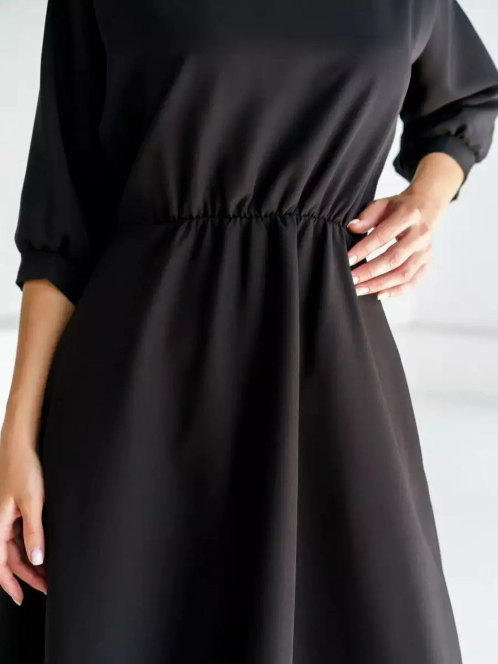 Elegant Belted Waist Midi Dress (7)