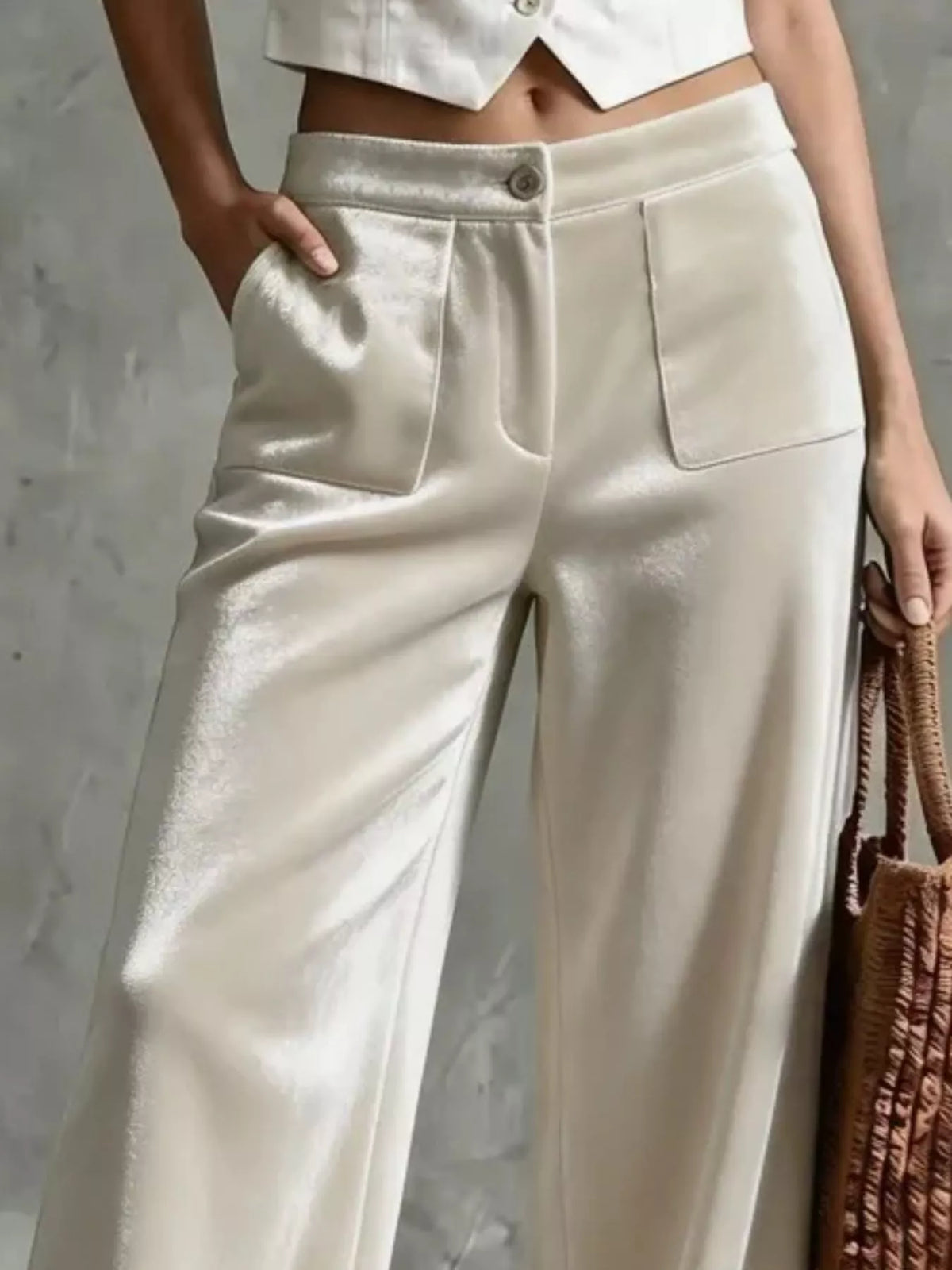 Full Size Velvet Wide-leg Pants Plus (2)