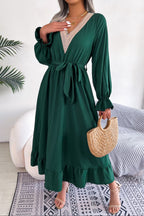 Contrast Belted Flounce Sleeve Dress (5)