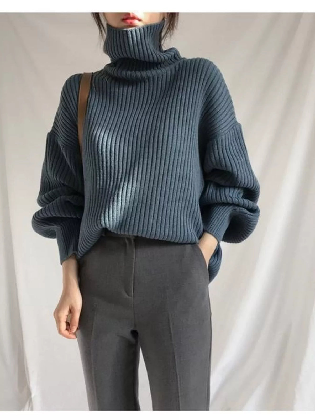 Oversized Turtleneck Ribbed Knit Sweater (5)