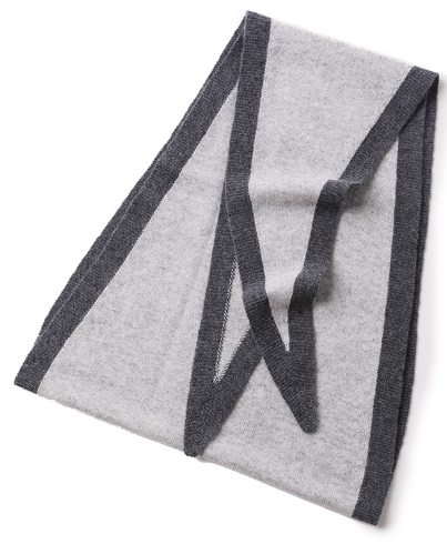 Cashmere Knitted Scarf photo 1