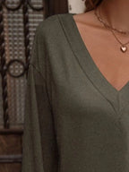 V-neck Long Sleeve T-shirt (8)